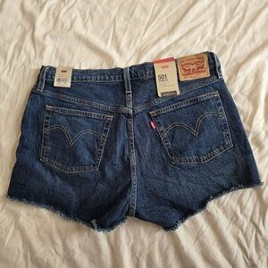 NWT Levi’s 501 Original High Rise Denim Shorts